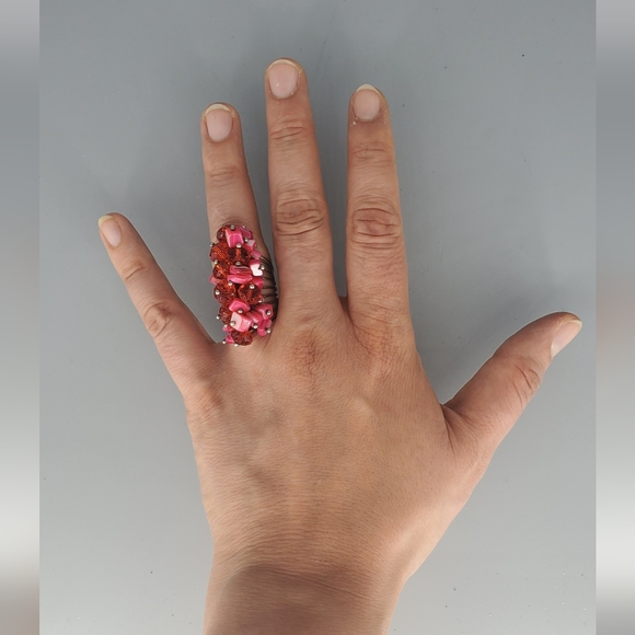 Red Beaded Silvertone Spiral Ring - Picture 6 of 9